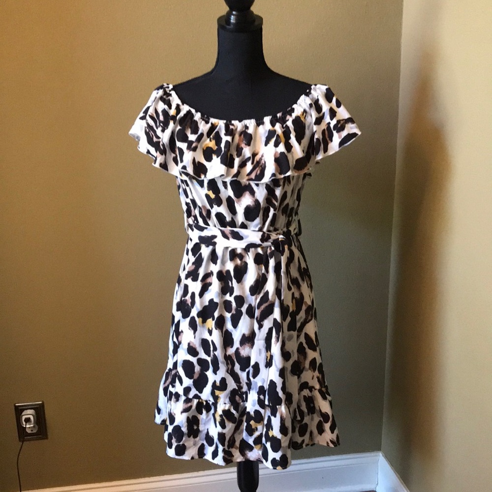 Leopard print dress. Size L